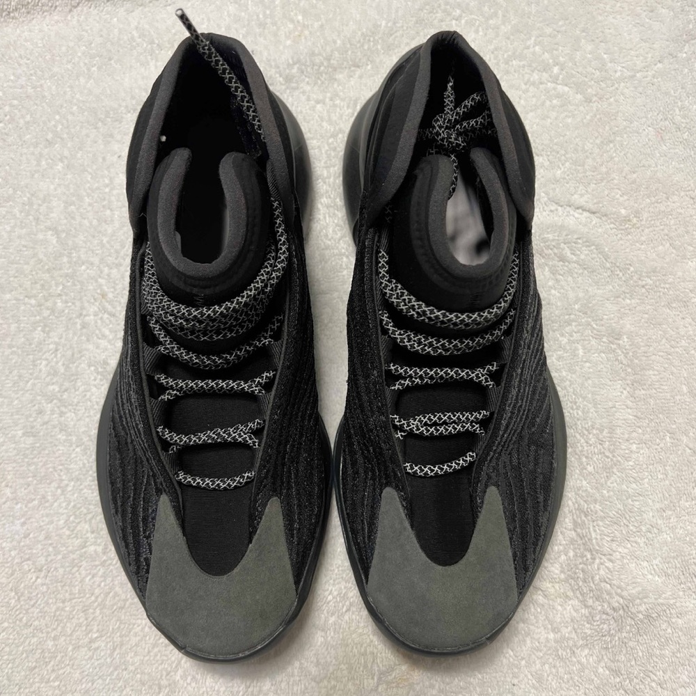 Adidas yeezy Qntm "Onyx"